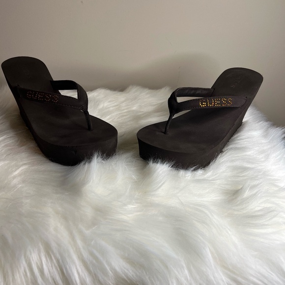 G By Guess Brown WGHAYWOOD - Picture 1 of 7
